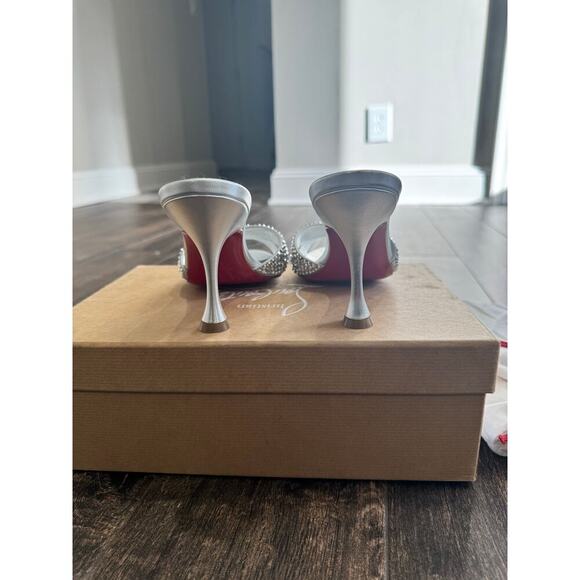Christian Louboutin
Mariza Is Back embellished leather mules 37 - Picture 5 of 11